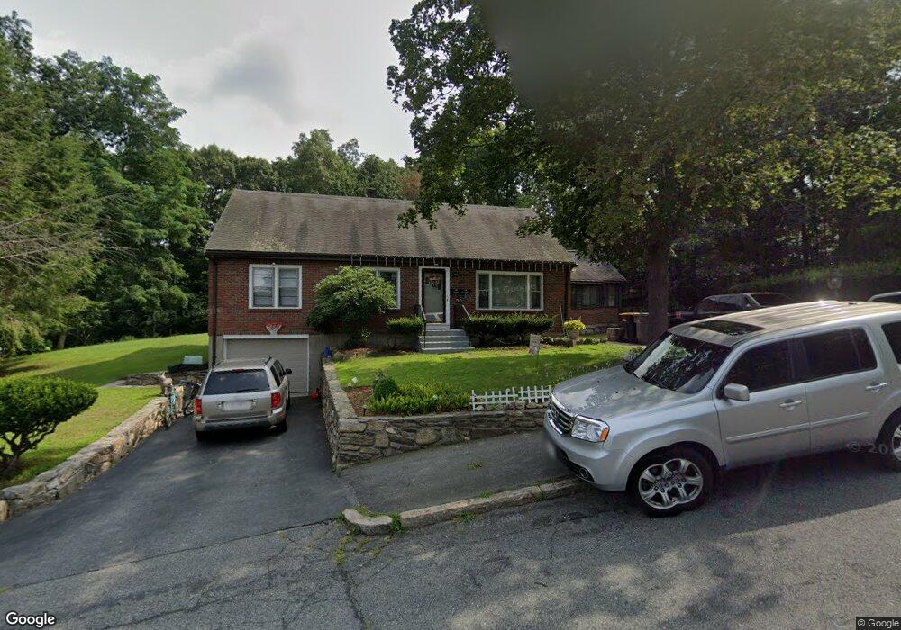 30 Vose St unit 2upper, Framingham, MA 01702 - photo 1