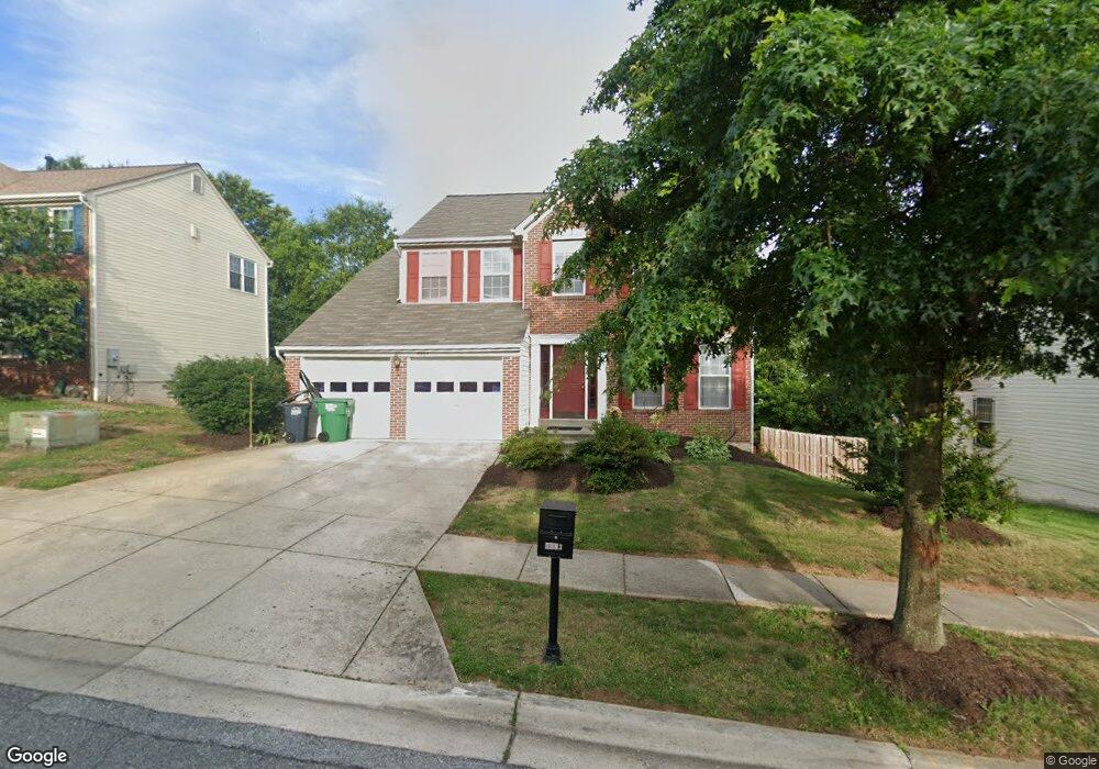 5803 Silk Tree Dr, Riverdale, MD 20737 - photo 1