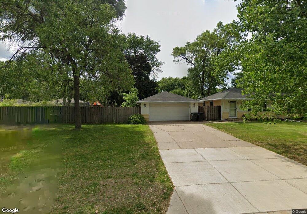 8710 Fremont Ave S, Bloomington, MN 55420 - photo 1
