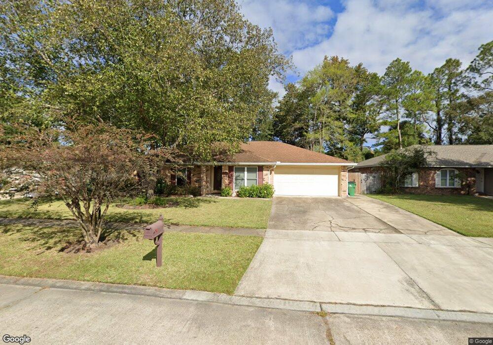 106 Wellington Ln, Slidell, LA 70458 - photo 1