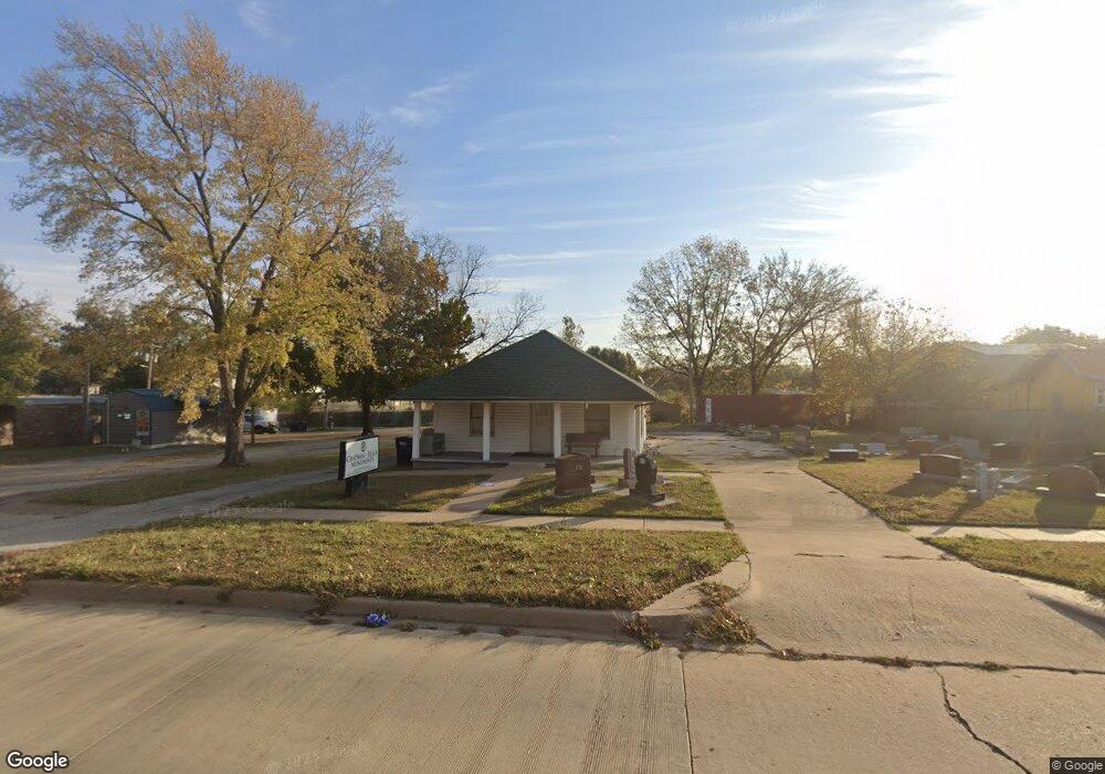 605 N Broadway St, Cleveland, OK 74020 - photo 1