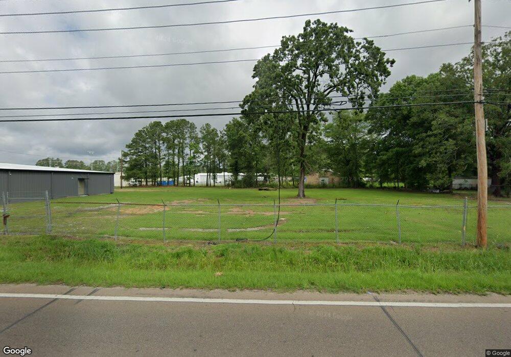 2027 Ellisville Blvd, Laurel, MS 39440 - photo 1