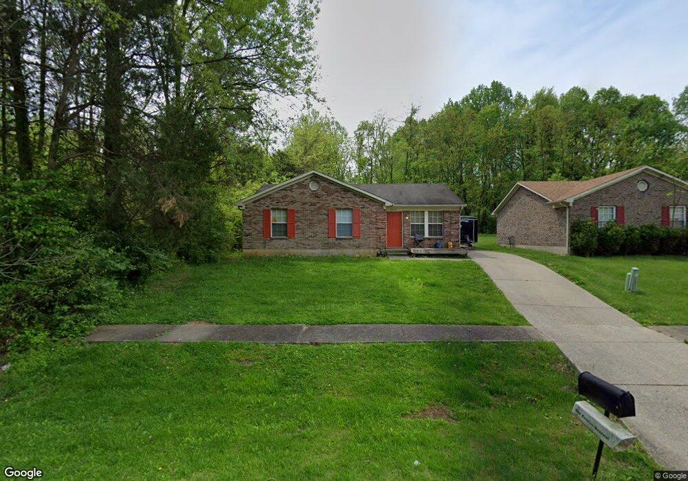 6616 Burlwood Dr, Louisville, KY 40229 - photo 1