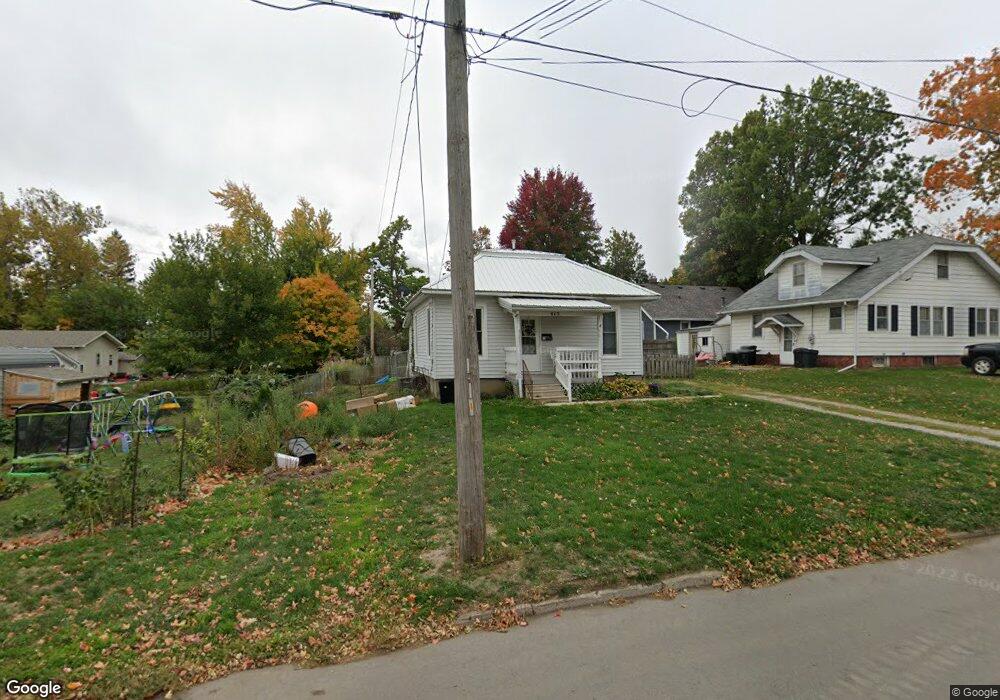 415 S 6th Ave W, Newton, IA 50208 - photo 1