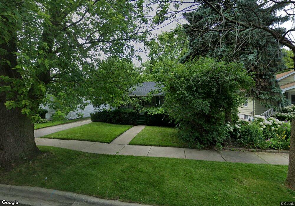 1022 N Poplar St, Waukegan, IL 60085 - photo 1