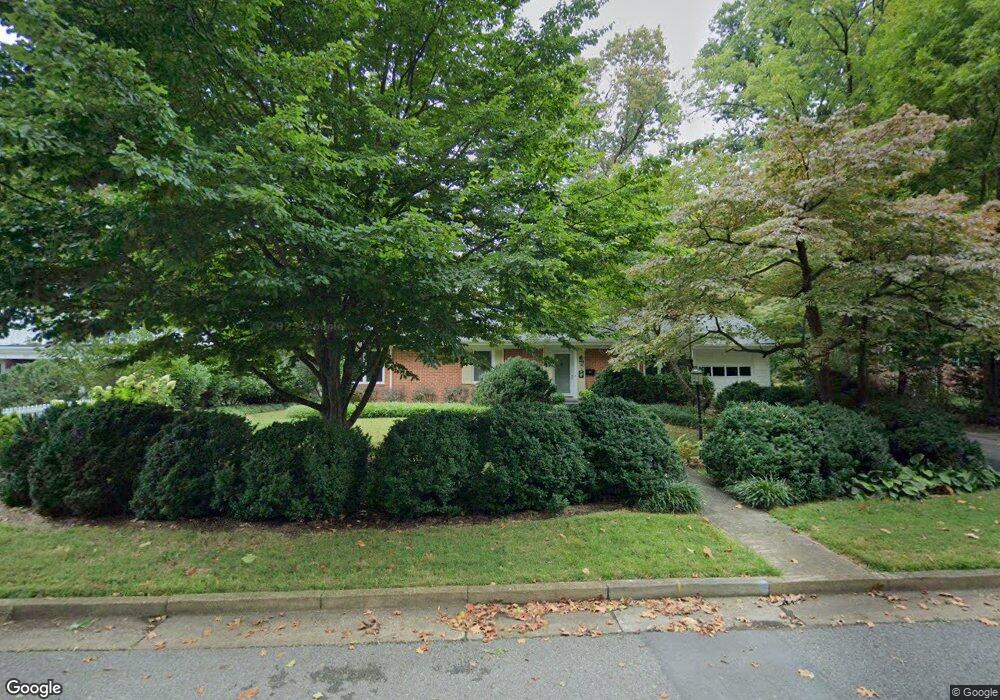 717 Locust Ave, Waynesboro, VA 22980 - photo 1