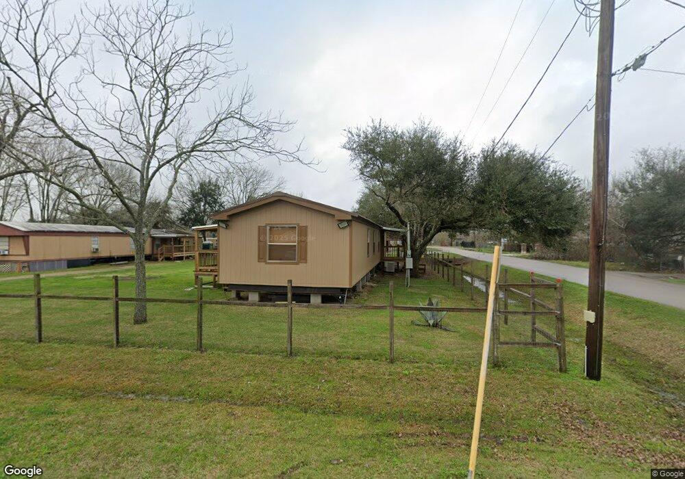 3902 Rolling Meadow St unit 424C, Alvin, TX 77511 - photo 1