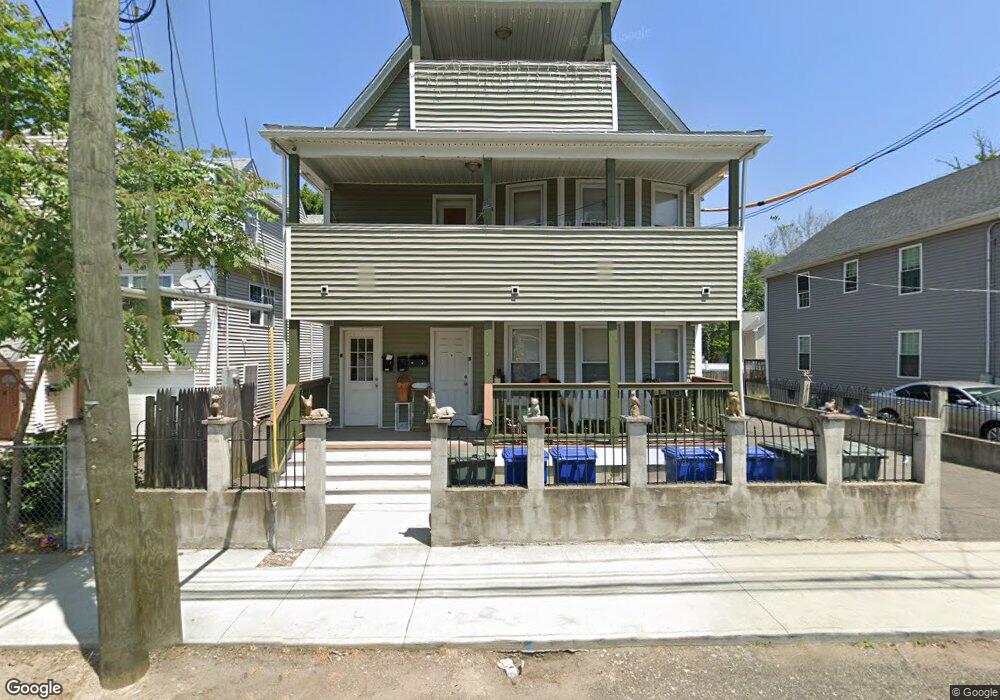 496 Beechmont Ave unit 3, Bridgeport, CT 06606 - photo 1