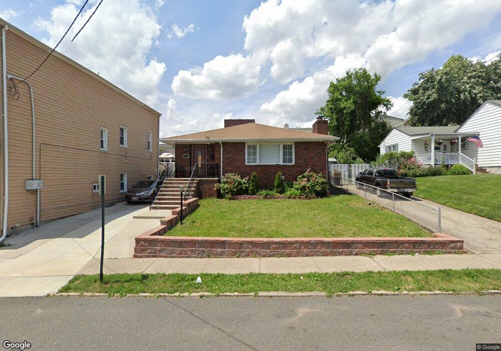 221 Farnham Ave, Lodi, NJ 07644 - photo 1