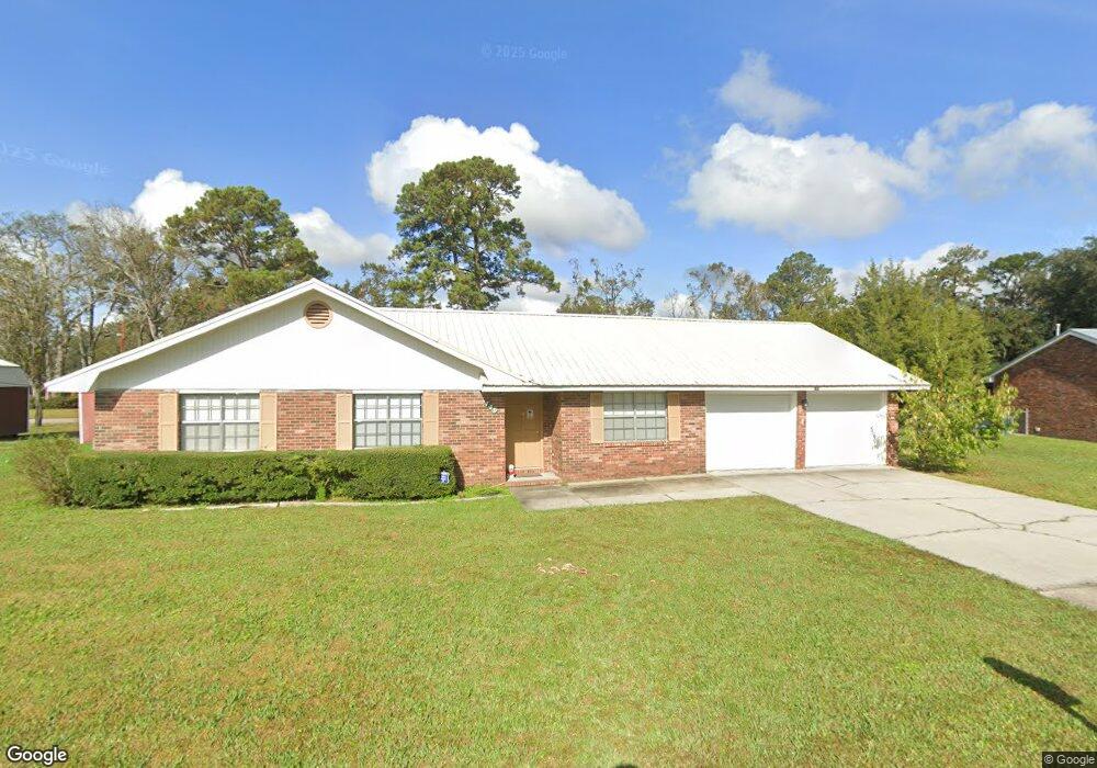 149 Bel Air Cir, Brunswick, GA 31520 - photo 1