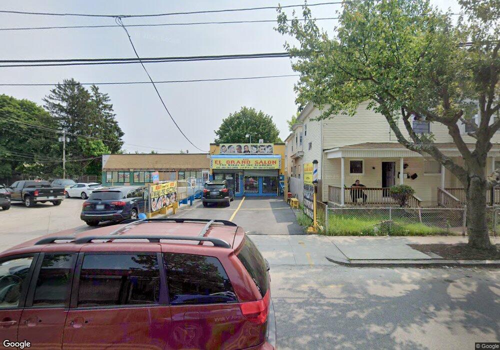 215 Academy Ave, Providence, RI 02908 - photo 1