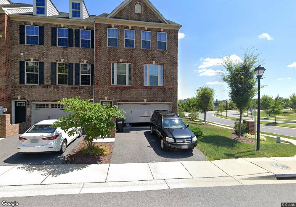 14400 Sandy Ridge Ln, Laurel, MD 20707 - photo 1