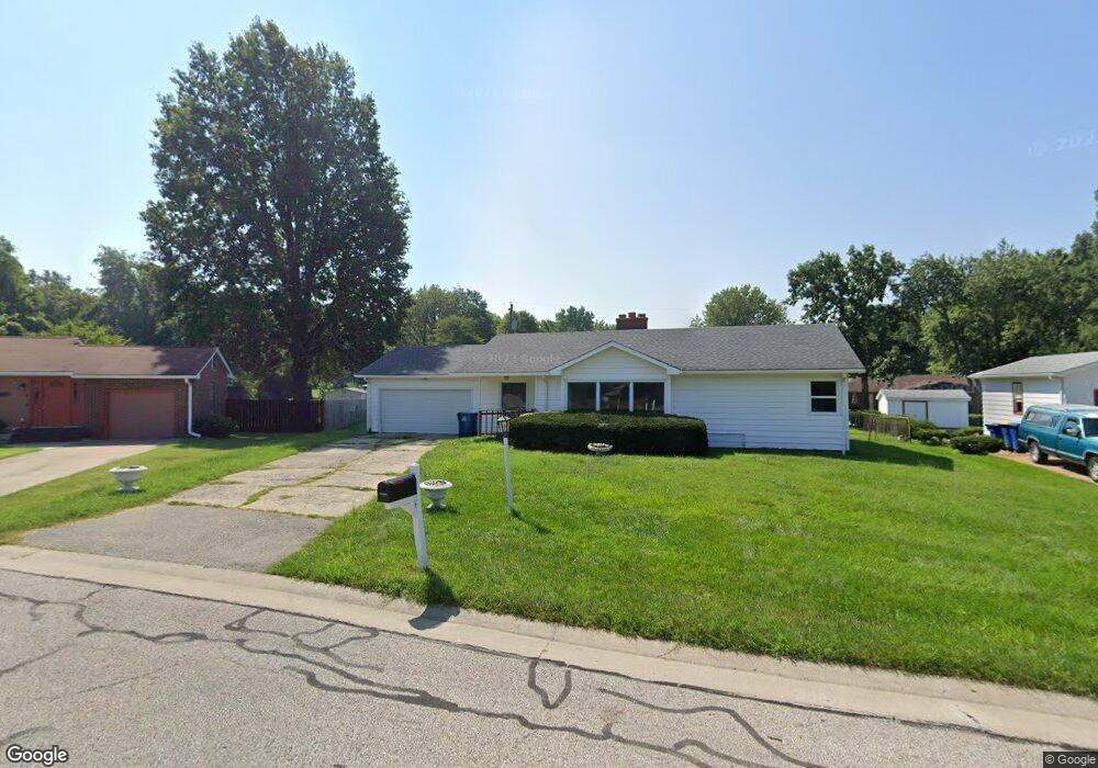 804 Saint Joseph Dr, Collinsville, IL 62234 - photo 1