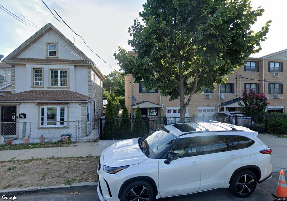 10843 157th St, Jamaica, NY 11433 - photo 1