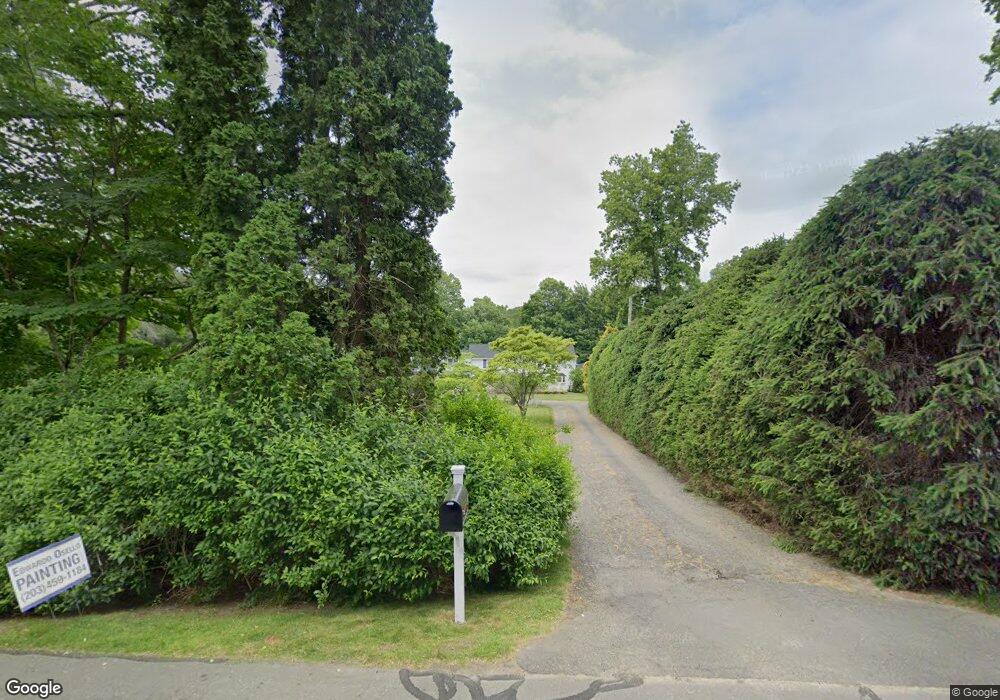 4 Wake Robin Rd, Westport, CT 06880 - photo 1