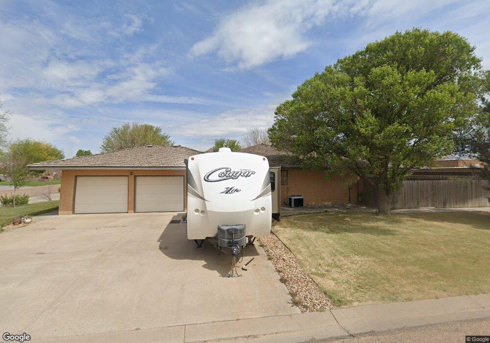 1606 S Monroe St, Hugoton, KS 67951 - photo 1