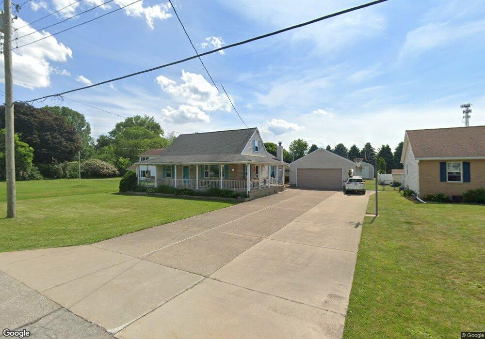 2320 Loveland Ave, Erie, PA 16506 - photo 1