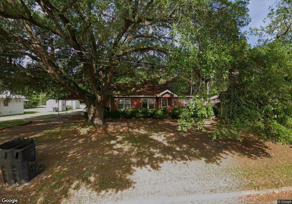 912 N Merrimac Drive Extension, Fitzgerald, GA 31750 - photo 1