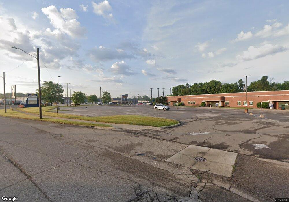 2702 Robert T Longway Blvd unit 4, Flint, MI 48503 - photo 1