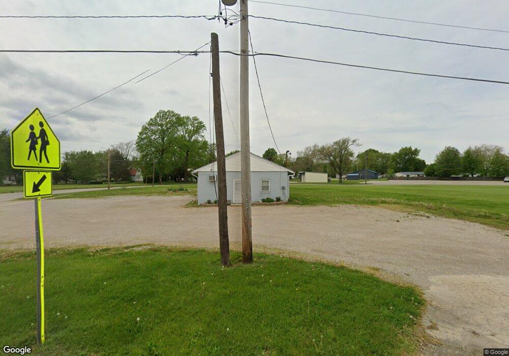 1848 Broadway St, Lincoln, IL 62656 - photo 1