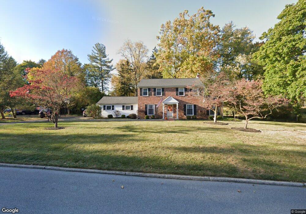 185 Sullivan Rd, Wayne, PA 19087 - photo 1