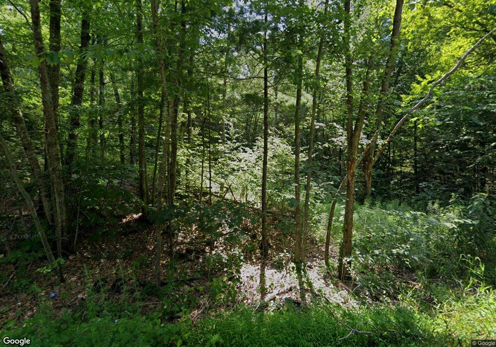 320 Putnam Hill Rd, Sutton, MA 01590 - photo 1