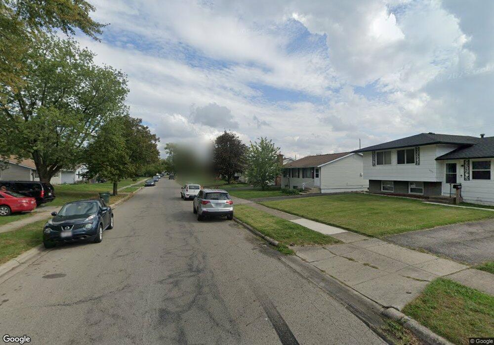 1847 Brookfield Rd, Columbus, OH 43229 - photo 1