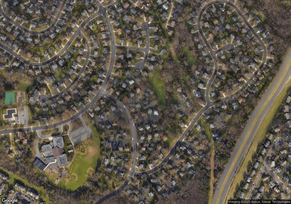 13213 Stone Heather Dr, Herndon, VA 20171 - photo 1