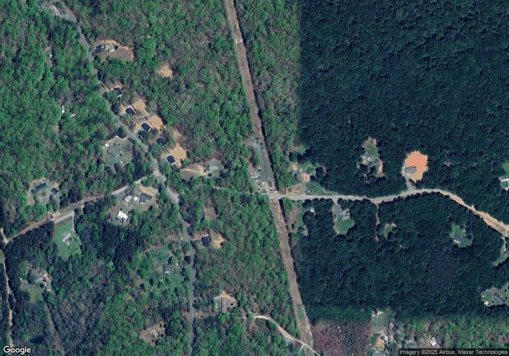 9081 Fox Run Dr, Spotsylvania, VA 22551 - photo 1