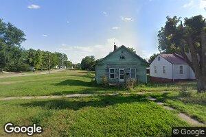315 W 9th St, Horton, KS 66439