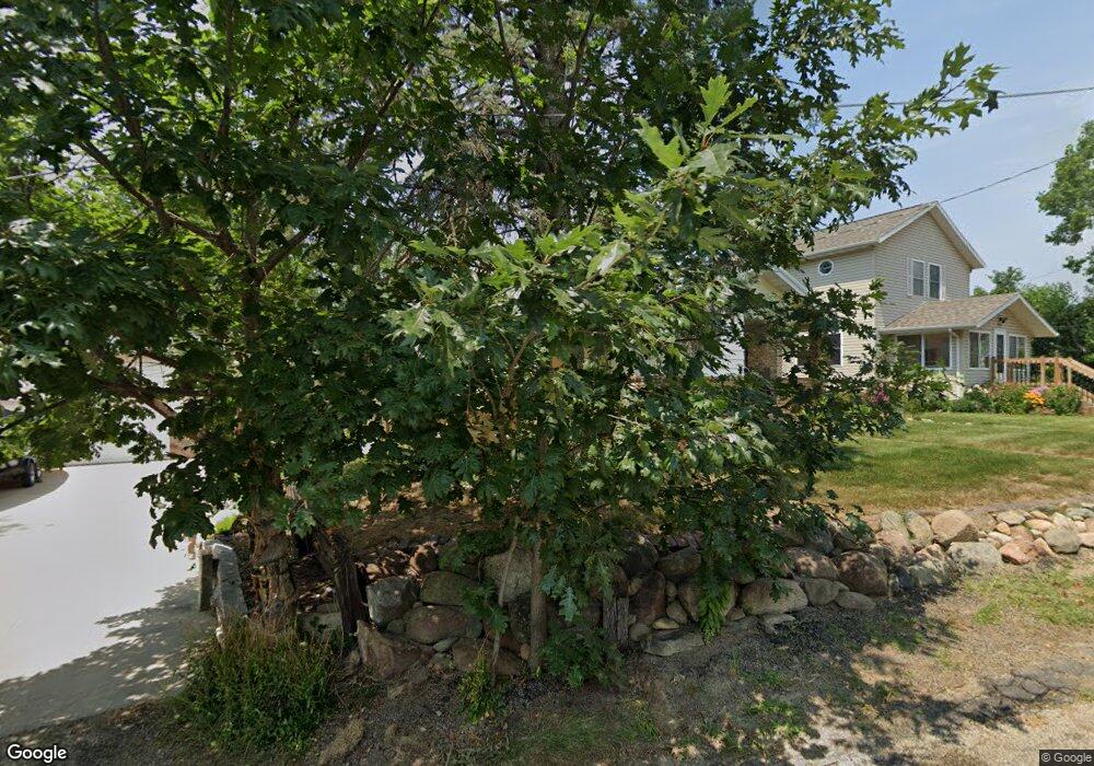 1724 12th St NW, Cedar Rapids, IA 52405 - photo 1