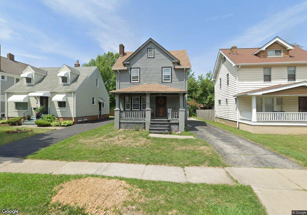 908 Greyton Rd, Cleveland, OH 44112 - photo 1