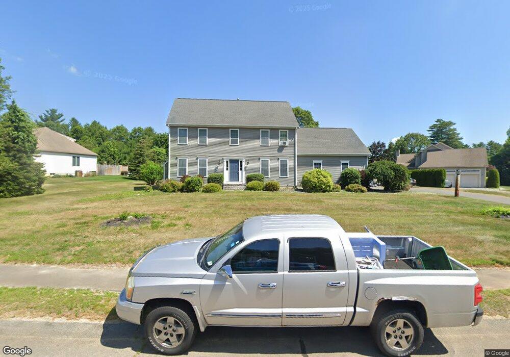 375 Mohawk Rd, Raynham, MA 02767 - photo 1