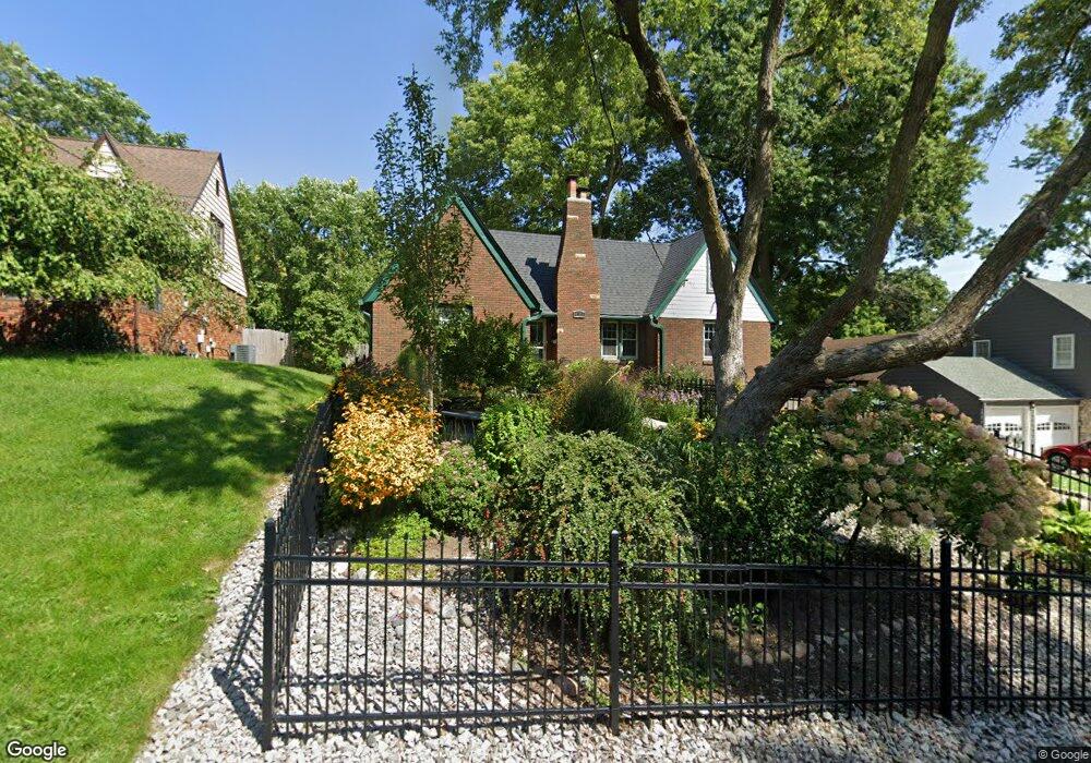 4039 Ashby Ave, Des Moines, IA 50310 - photo 1