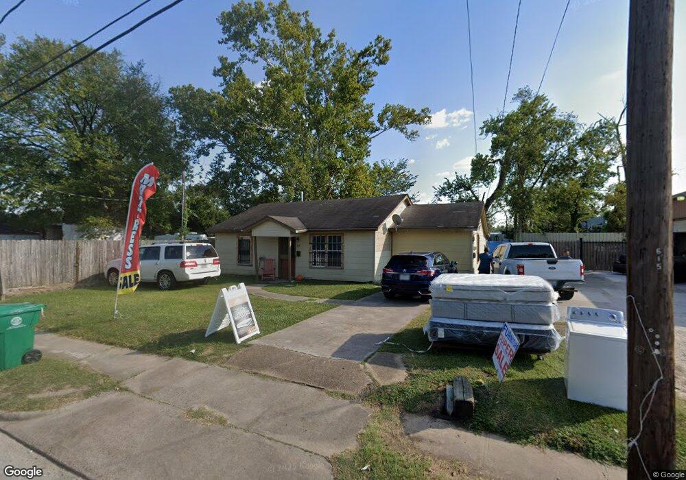 615 W Parker Rd, Houston, TX 77091 - photo 1