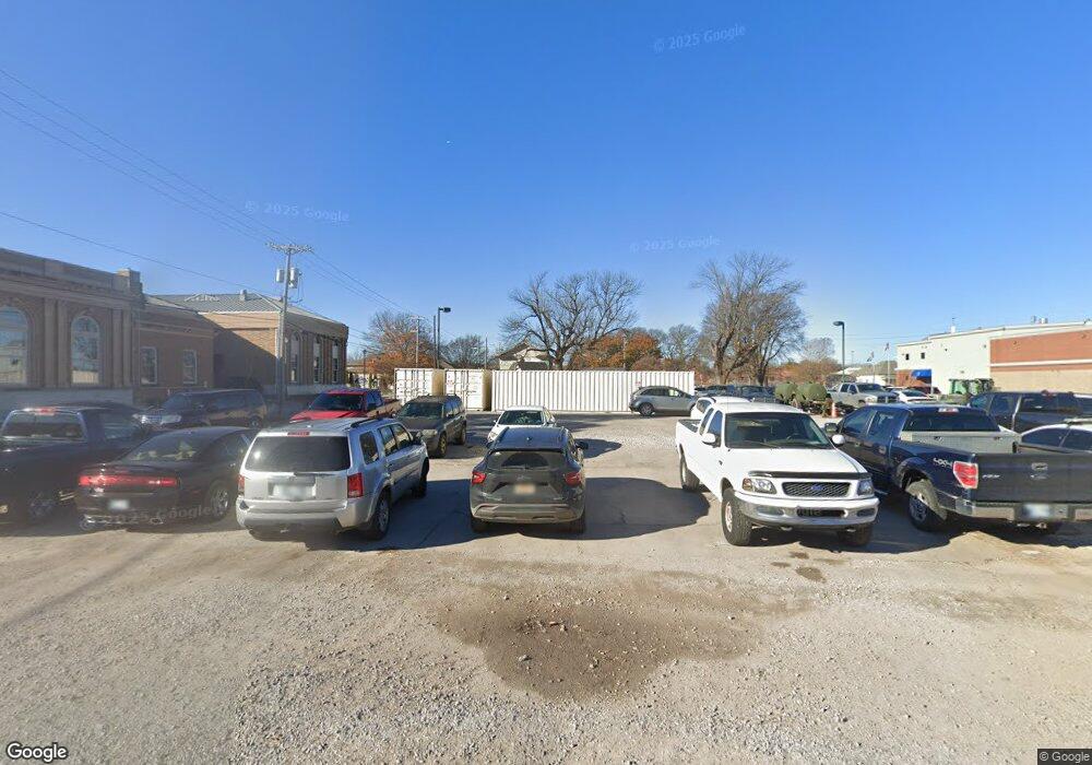 200 S Okmulgee Ave, Okmulgee, OK 74447 - photo 1