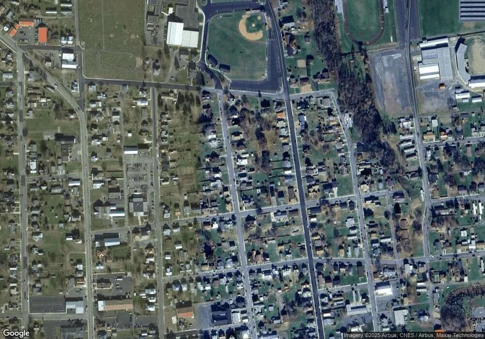 109 Pine St, Petersburg, WV 26847 - photo 1