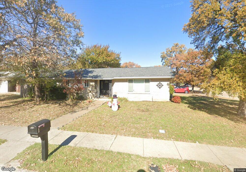 1 Regents Park, Bedford, TX 76022 - photo 1