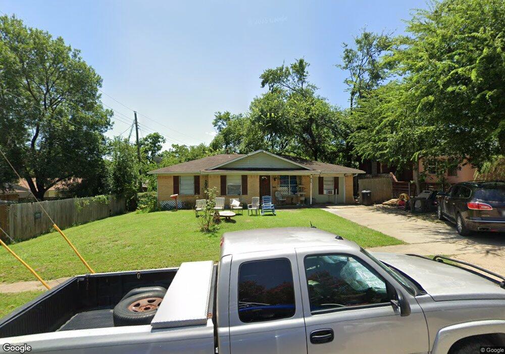 1204 Gillette Dr, Mesquite, TX 75149 - photo 1