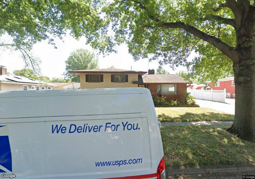 1720 Shady Lane Rd, Columbus, OH 43227 - photo 1