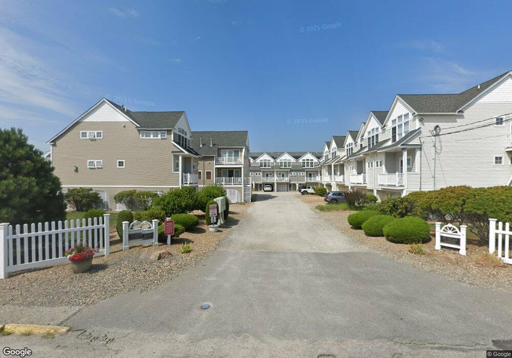 591 N End Blvd unit 3, Salisbury, MA 01952 - photo 1