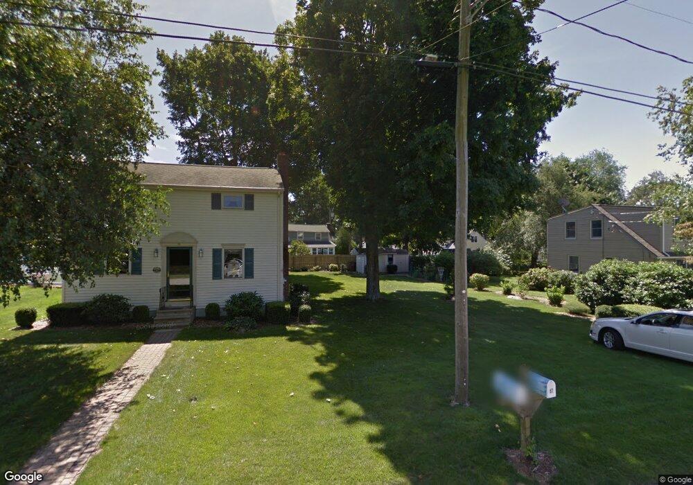 56 Whitecap Rd, Niantic, CT 06357 - photo 1