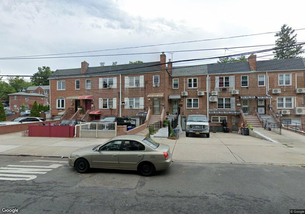 146-05 Reeves Ave unit 2Fl, Flushing, NY 11367 - photo 1