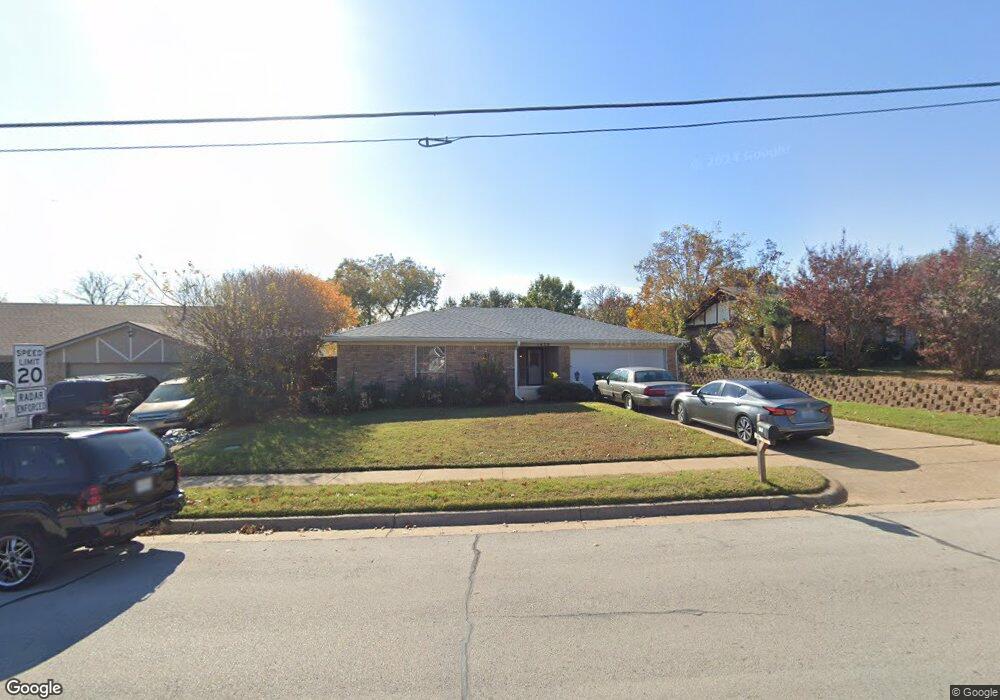 1628 Schumac Ln, Bedford, TX 76022 - photo 1