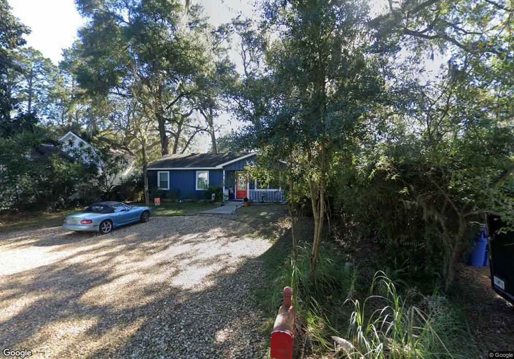 213 Maple St, Saint Simons Island, GA 31522 - photo 1