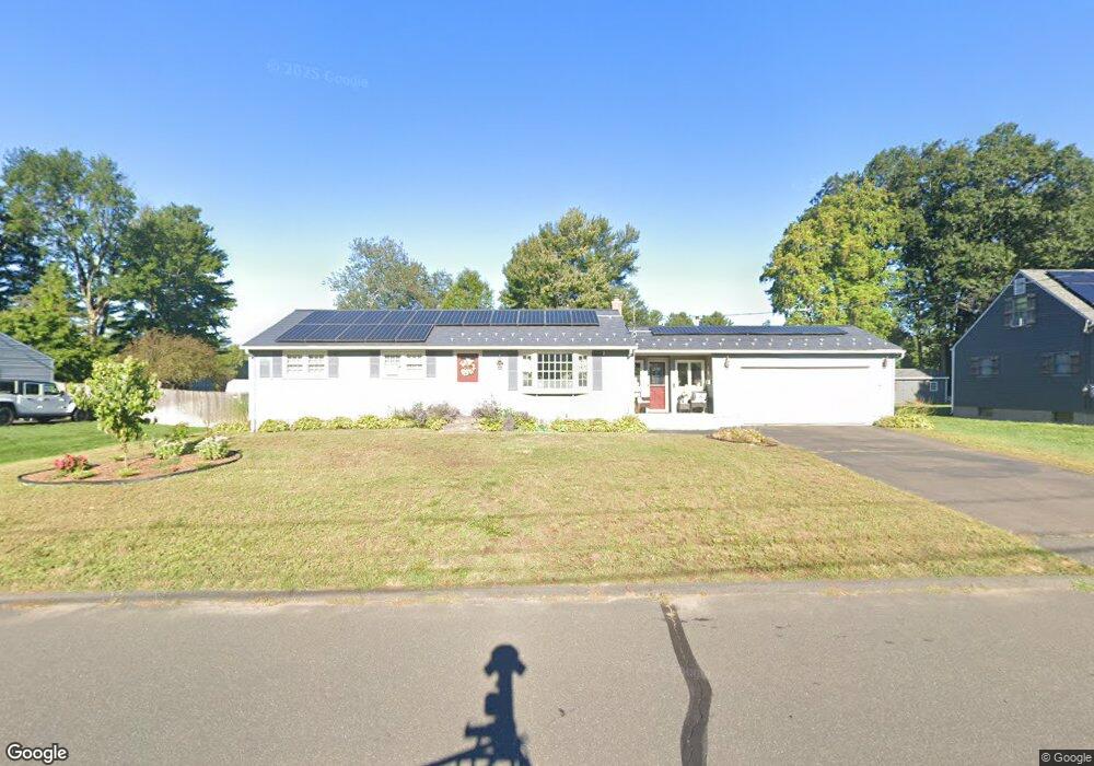 10 Standish St, Enfield, CT 06082 - photo 1