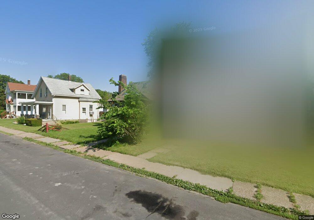 1326 W 14th St, Davenport, IA 52804 - photo 1