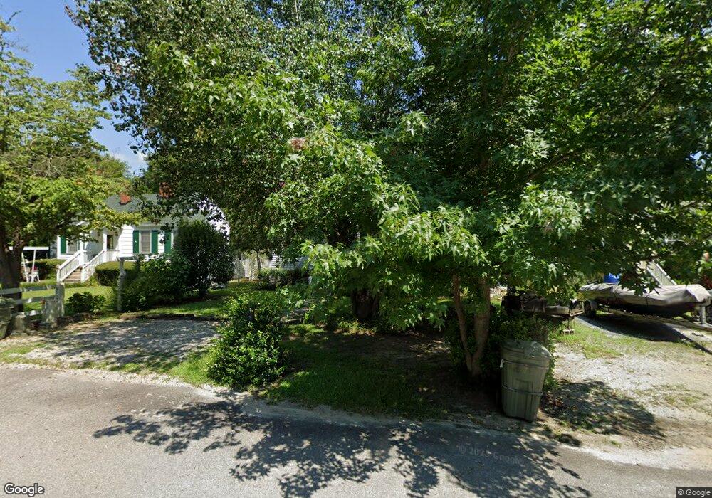 108 Desaussure St, Camden, SC 29020 - photo 1