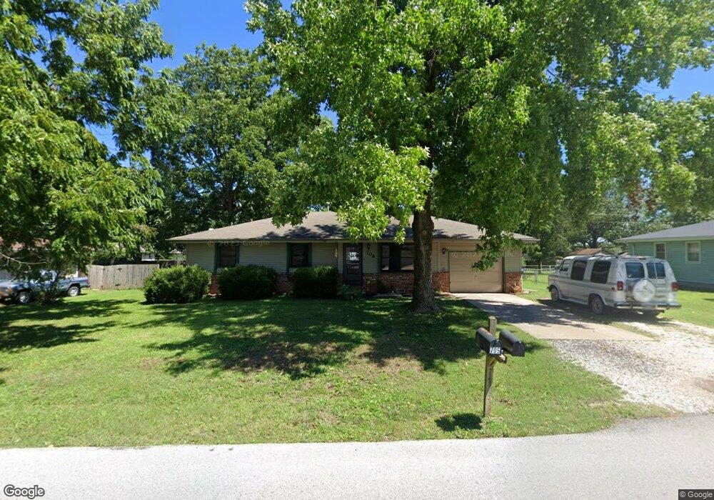 708 Hillcrest Ave, Nixa, MO 65714 - photo 1