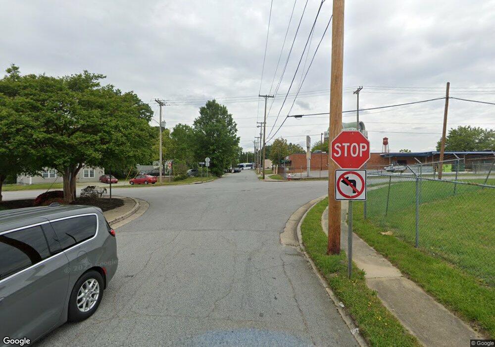 303 Oak St, High Point, NC 27260 - photo 1